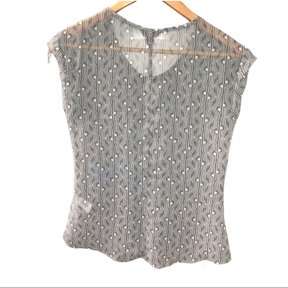Banana Republic blouse, size XS - Picture 2 of 6